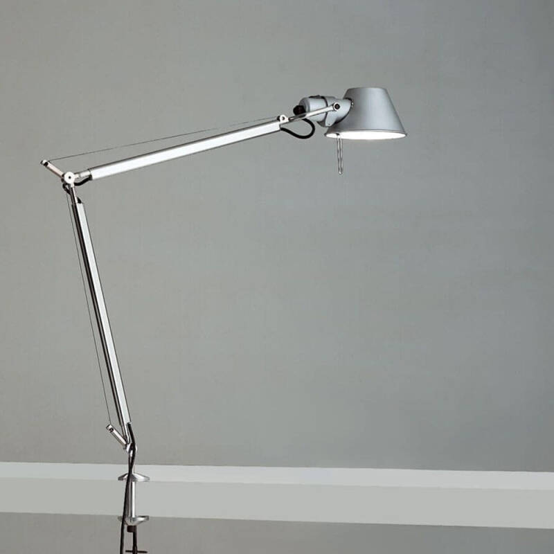 Producto de Lámpara de Mesa Tolomeo con Pinza ARTEMIDE