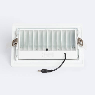 Producto de Downlight LED 40W Rectangular Direccionable OSRAM CCT 120 lm/W Corte 210x125 mm