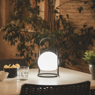 6 lámparas portátiles para una iluminación de exterior perfecta