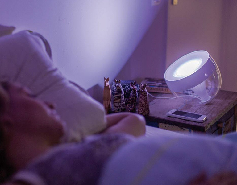 Lâmpadas de Mesa com LED integrado